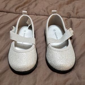 Toddler Silver sparkle dress shoes